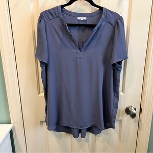 Split neck cap sleeve blouse